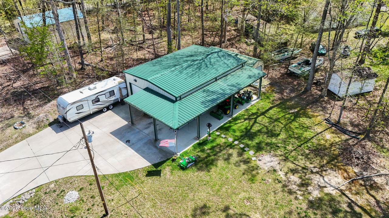 112 Iowa Trail - Photo 1