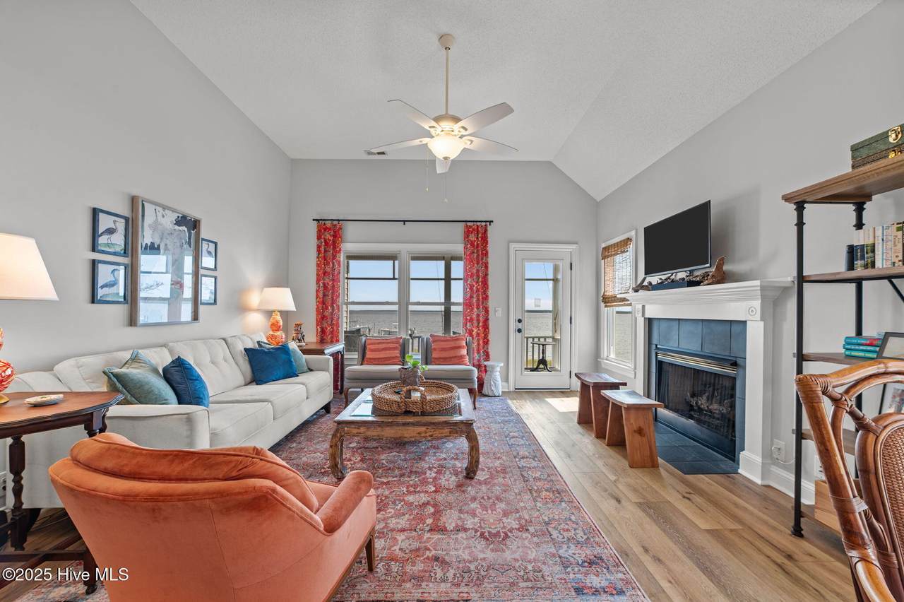 108 Harbour Watch Court - Photo 1