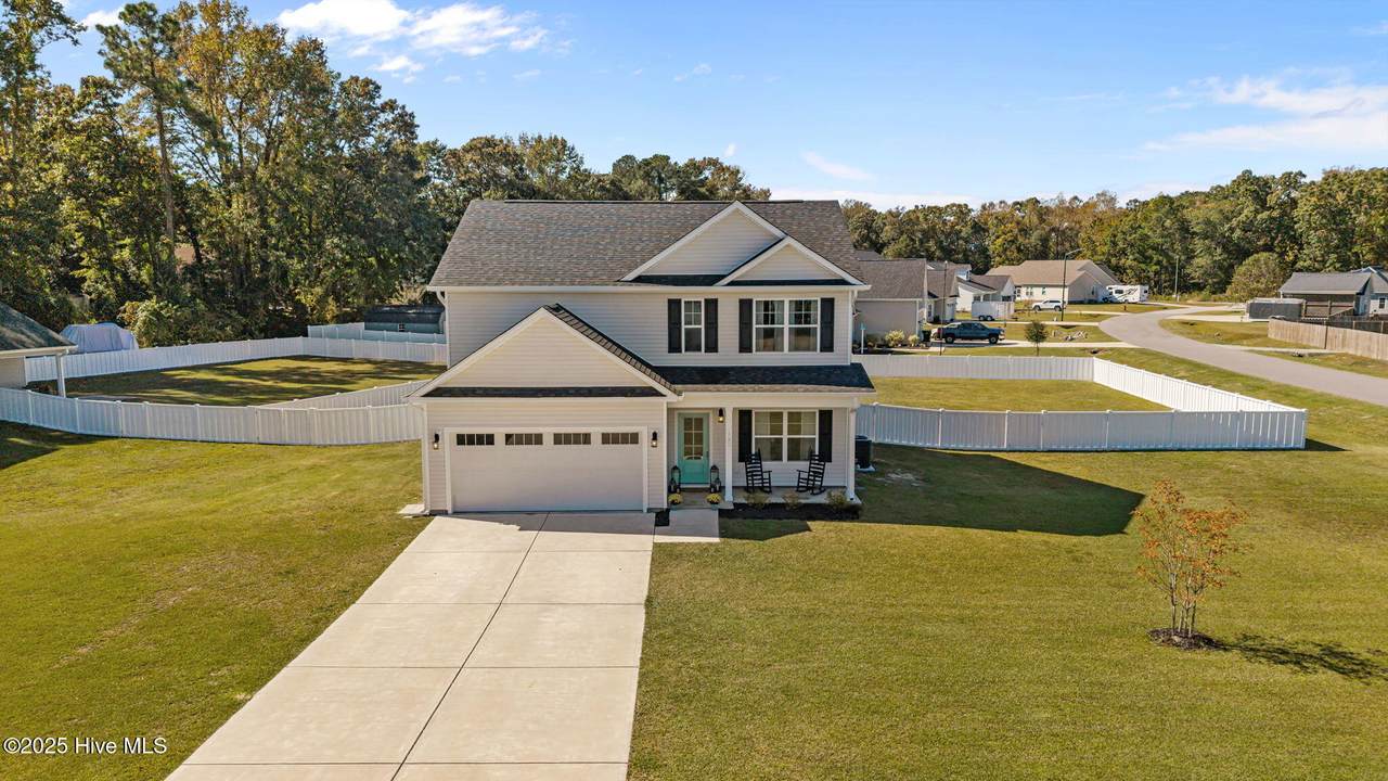 120 Persimmon Drive - Photo 1