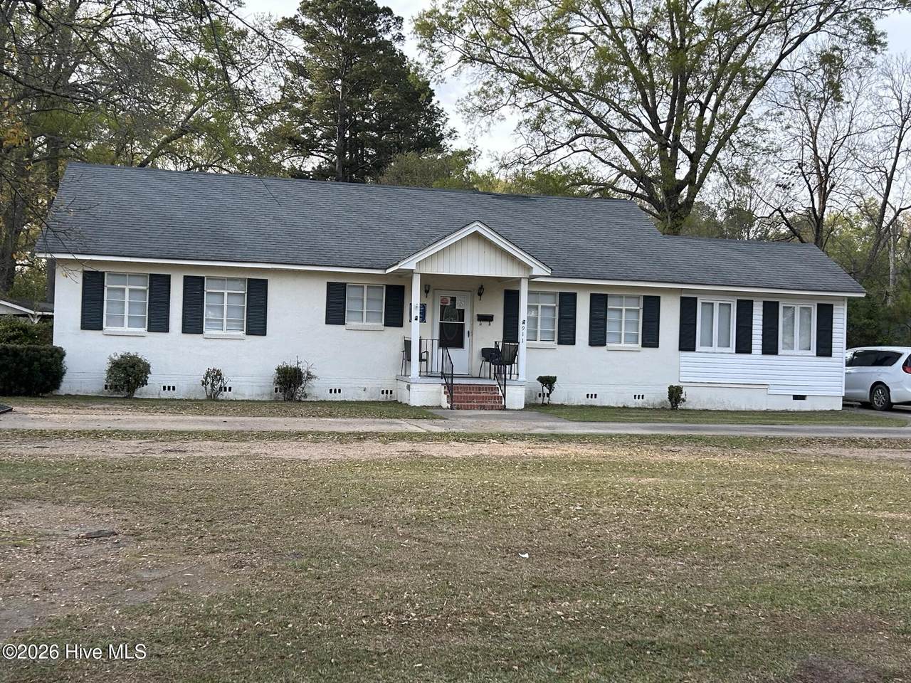 911 Atkinson Street - Photo 1