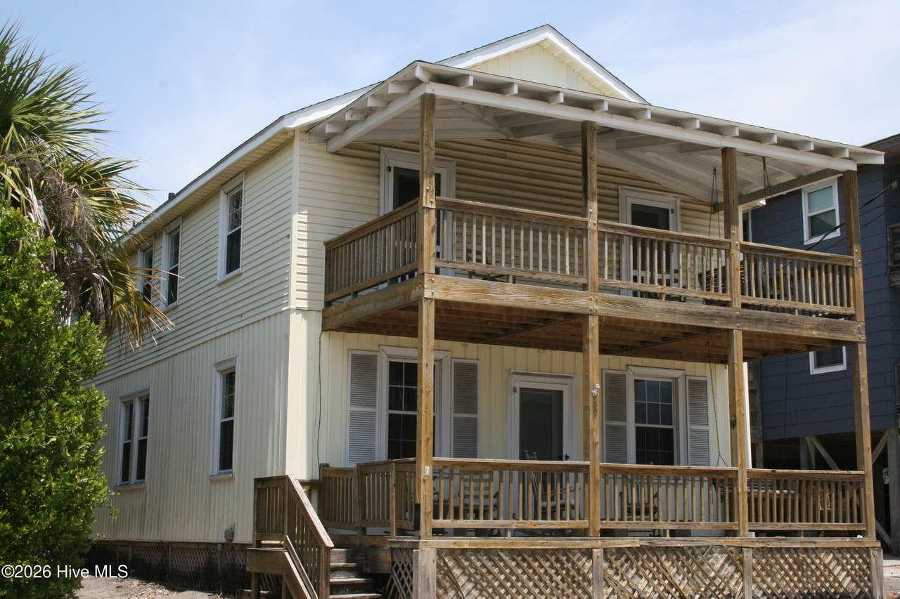 7 Columbia Street - Photo 1