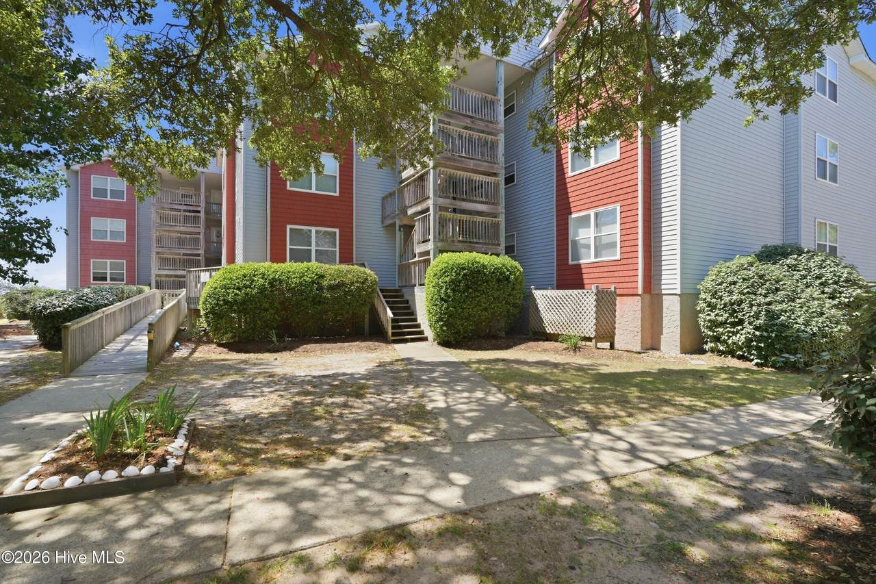 700 1st Street - Photo 1