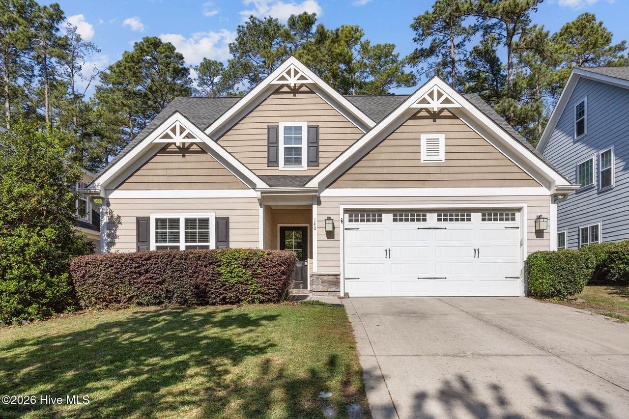 140 Michie Place - Photo 1