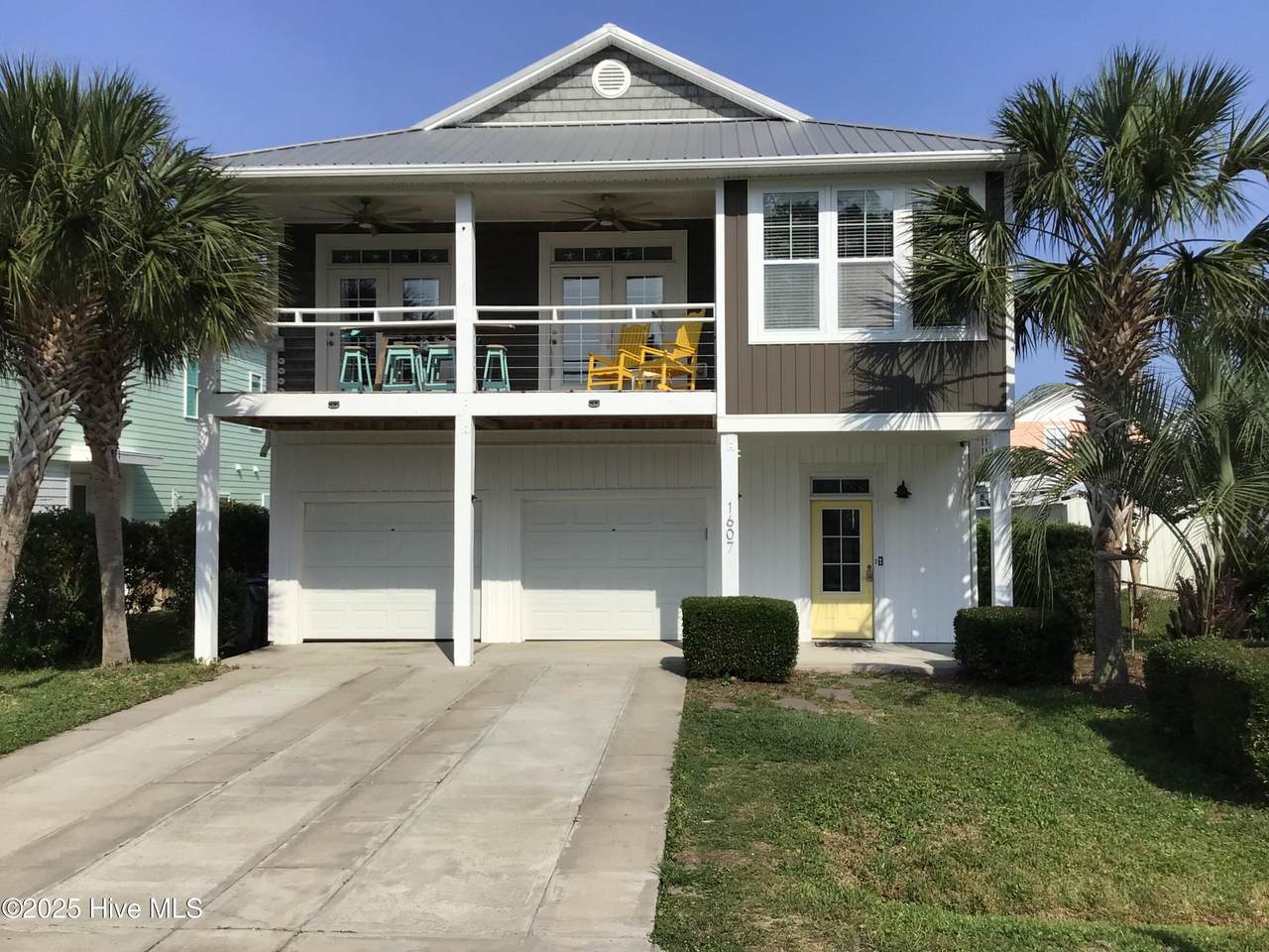 1607 Pinfish Lane - Photo 1