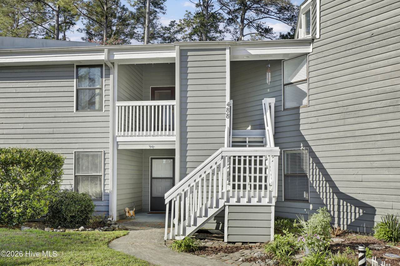 702 -488 Azalea Drive - Photo 1