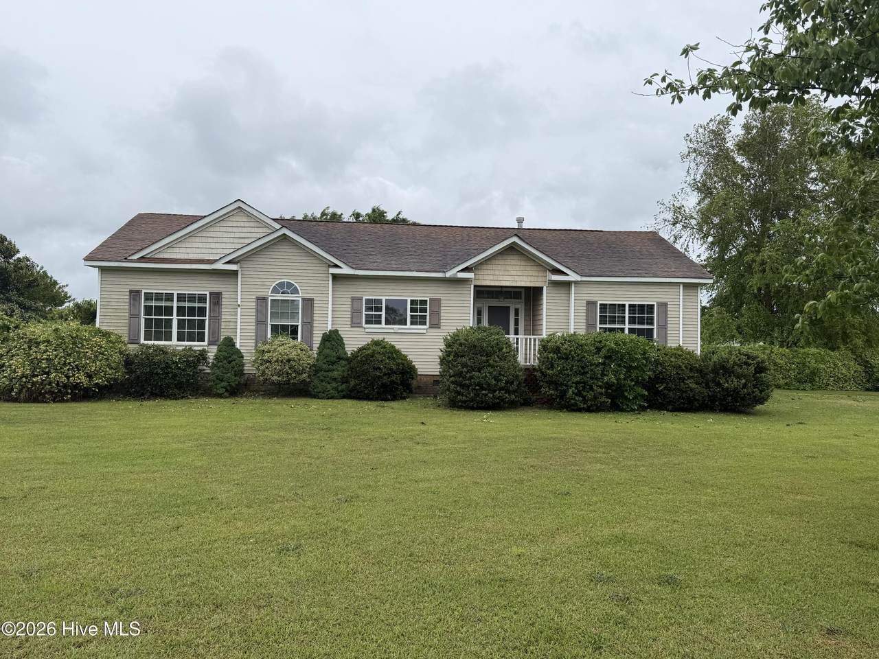 153 River Landing - Photo 1