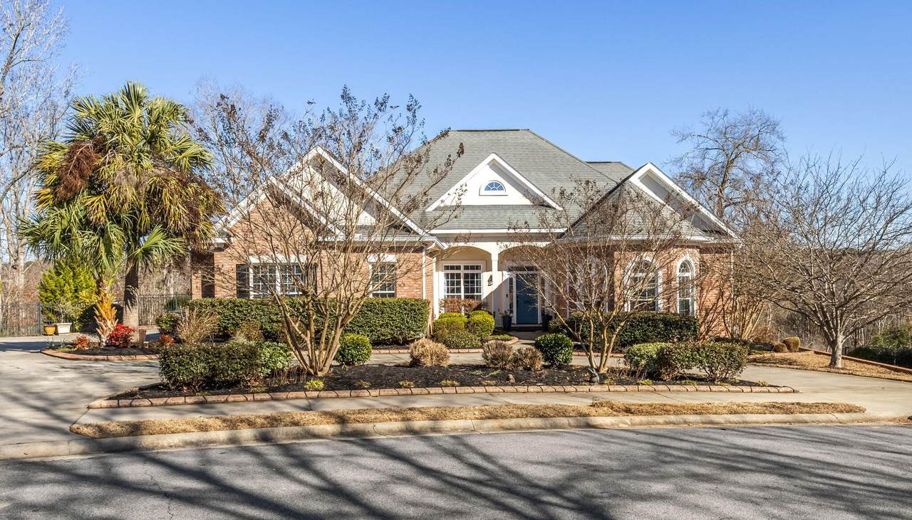 996 Woody Hill Circle - Photo 1