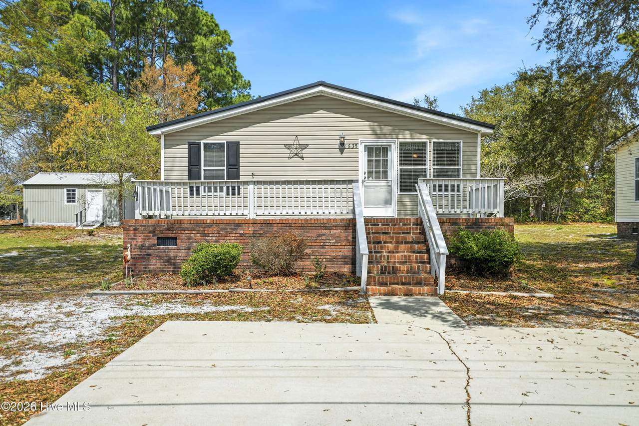 635 Dogwood Drive - Photo 1