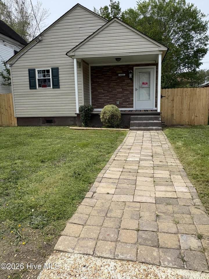 1111 Wood Street - Photo 1