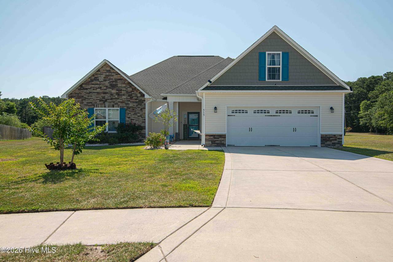515 Shipyard Court - Photo 1