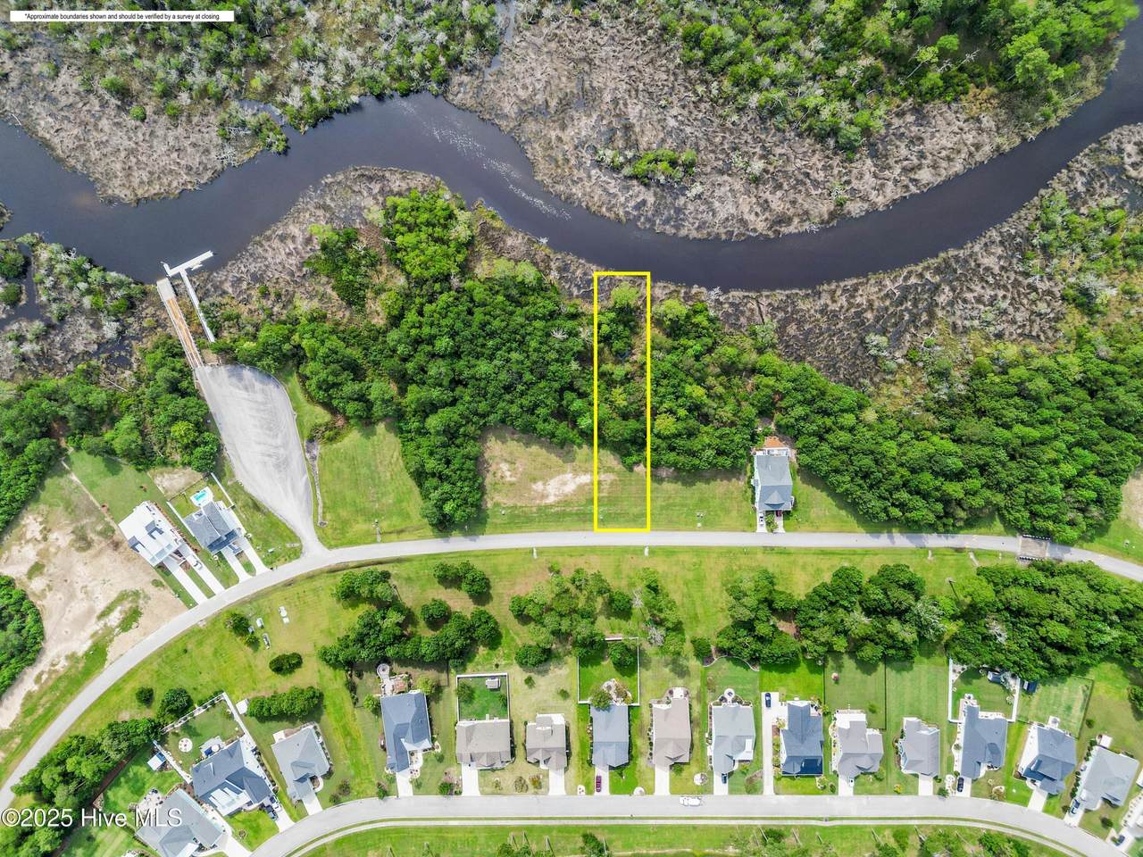 240 Kings Creek Crossing - Photo 1