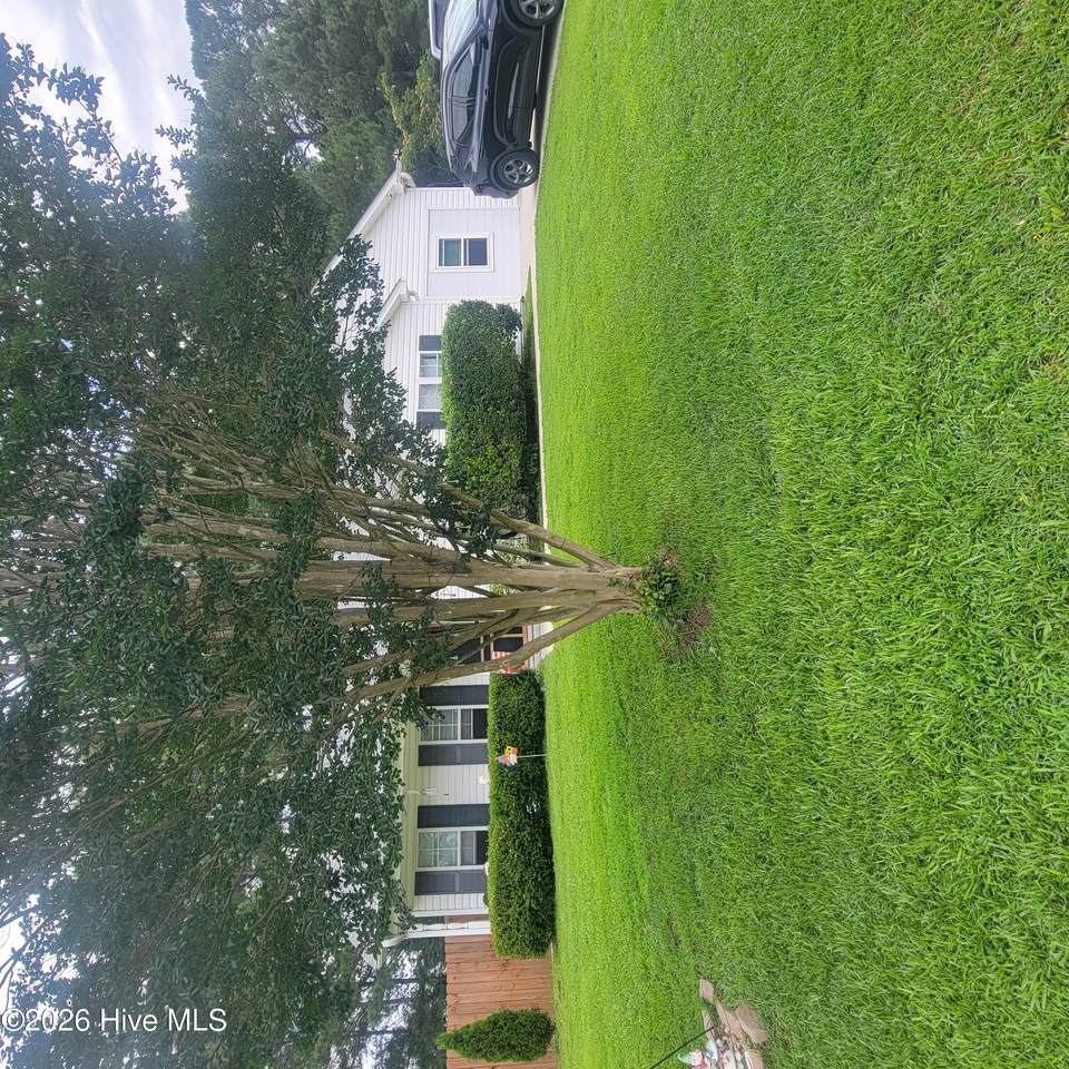 104 Willowbend Drive - Photo 1