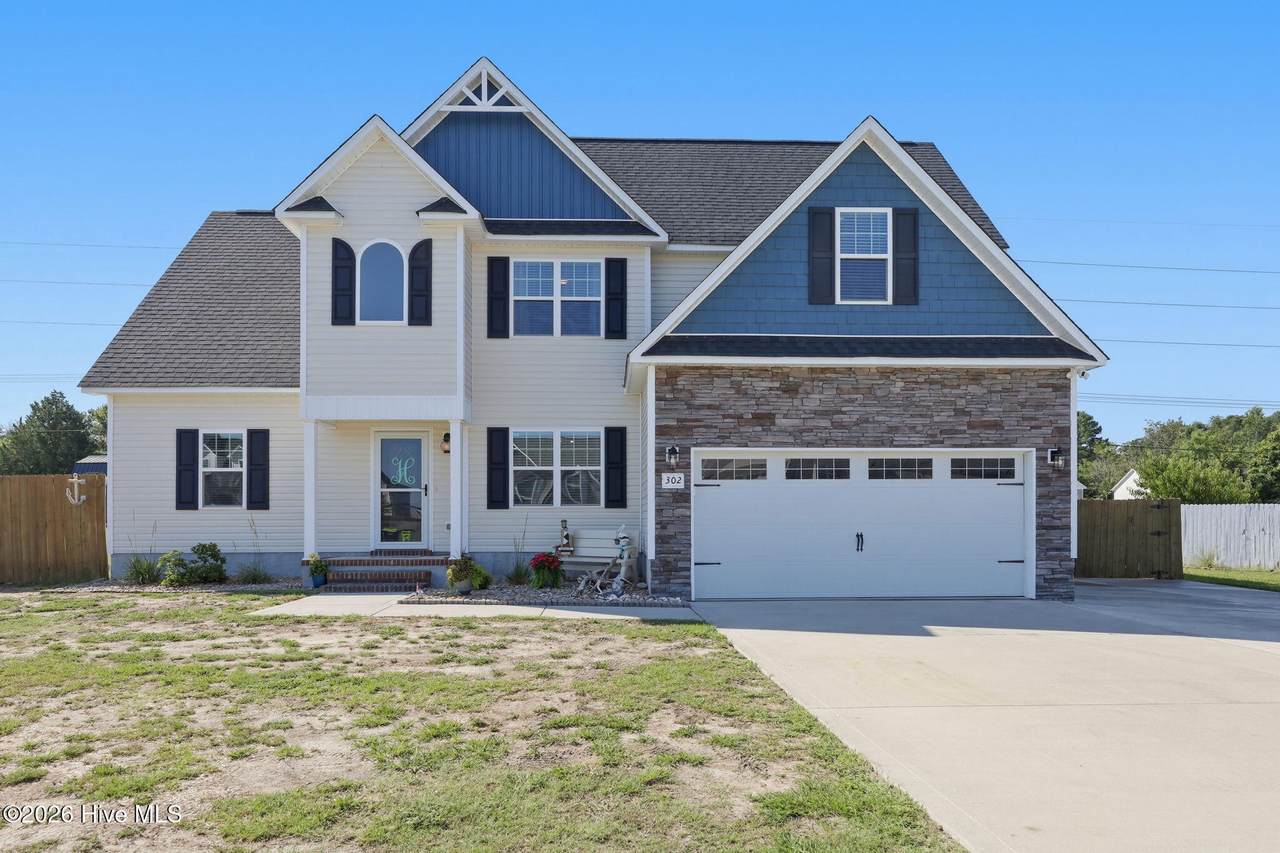 302 White Dove Drive - Photo 1