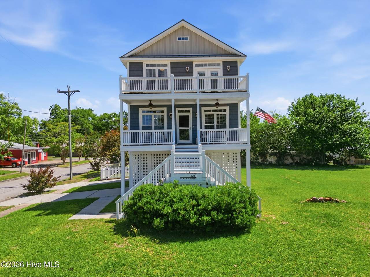 410 A Street - Photo 1