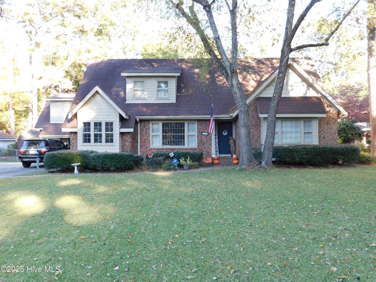 510 Wilkinson Drive - Photo 1