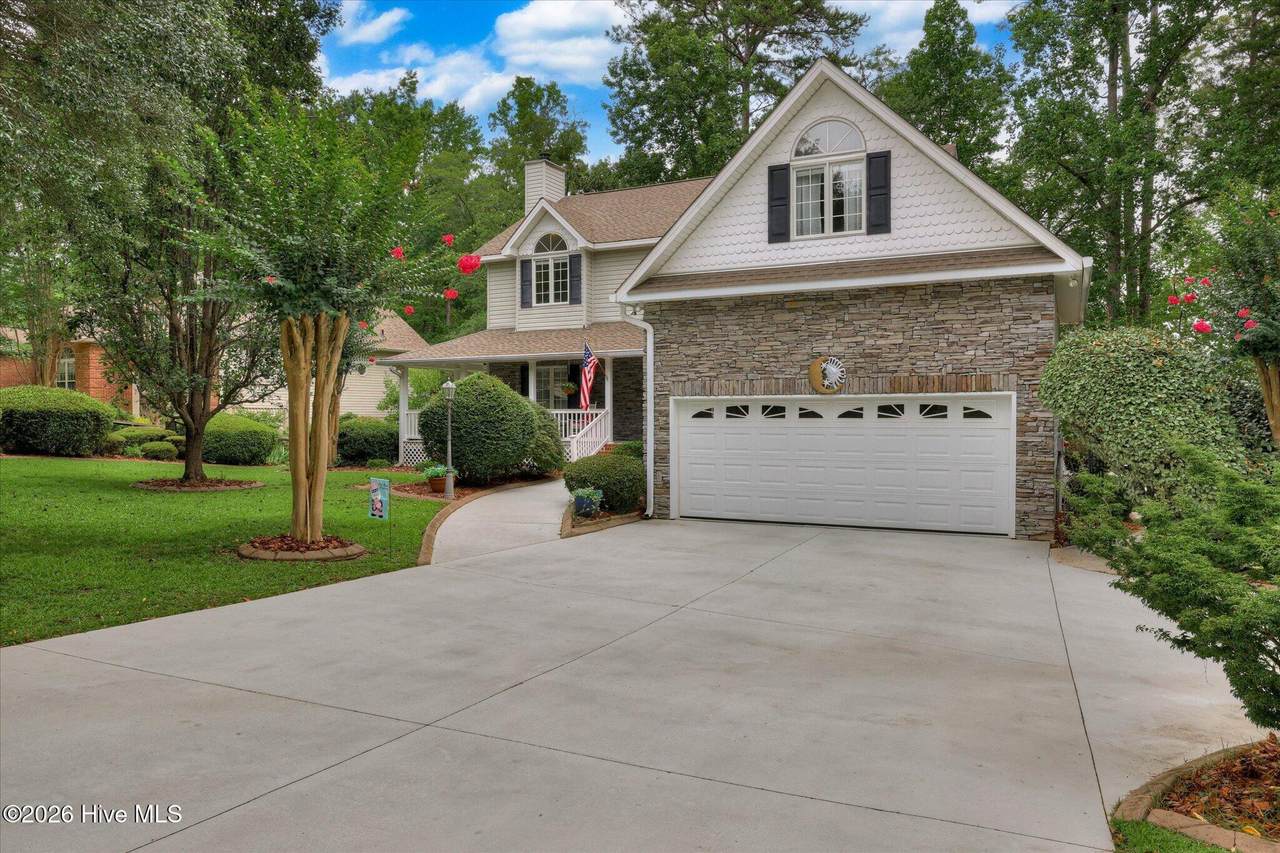 202 Shenandoah Drive - Photo 1