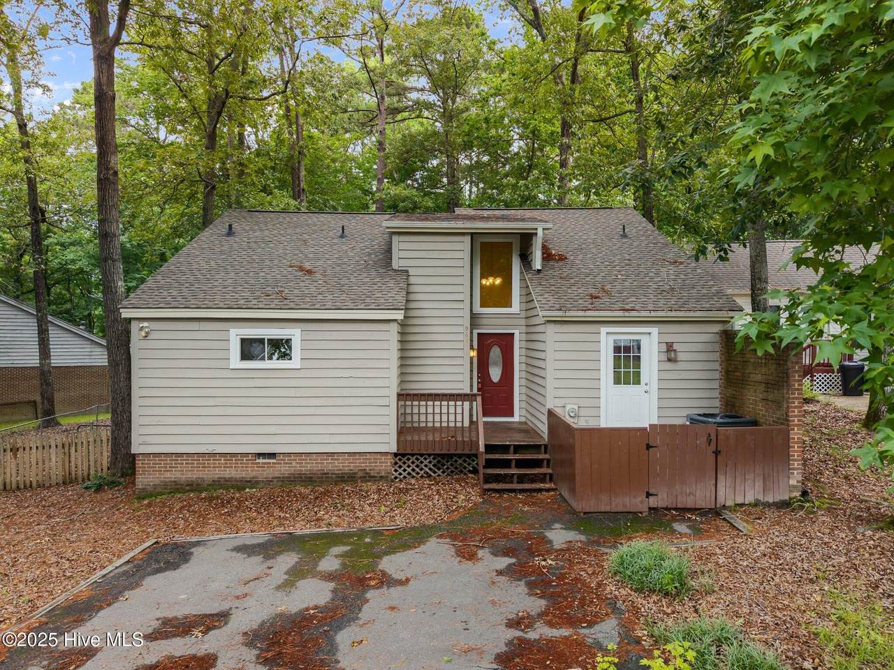 968 Bay Drive - Photo 1