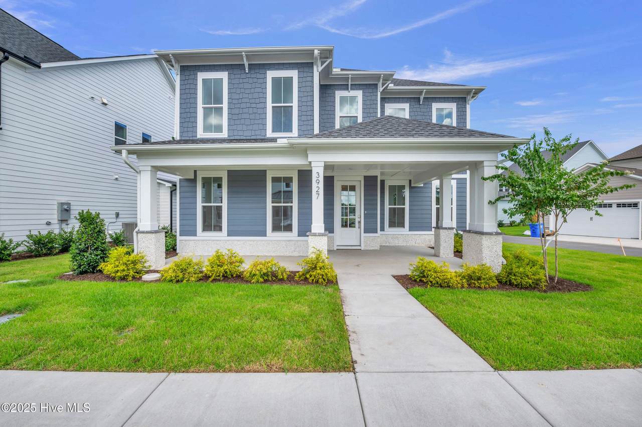 3927 Watersail Drive - Photo 1