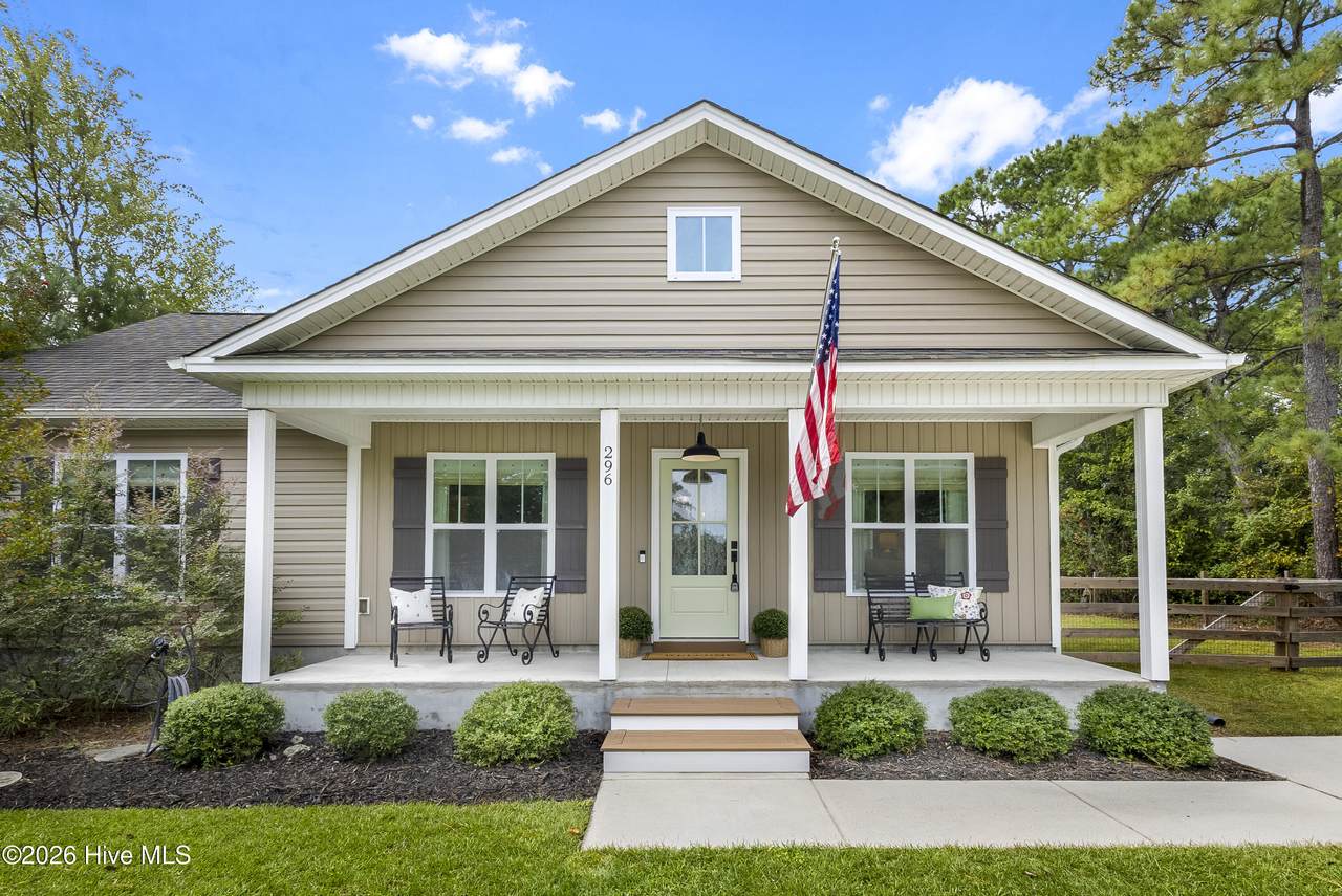 296 Topsail Plantation Drive - Photo 1