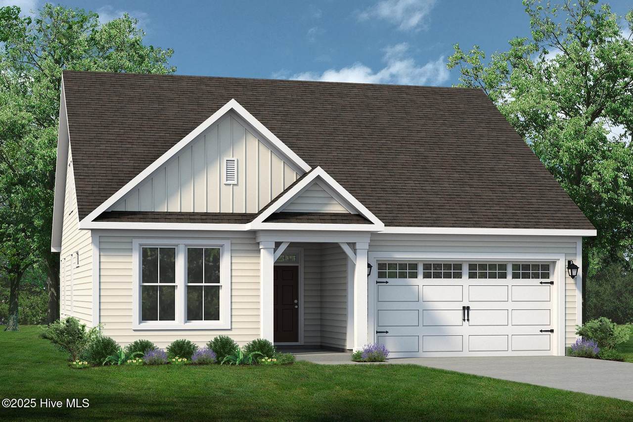 692 Edgeside Drive - Photo 1