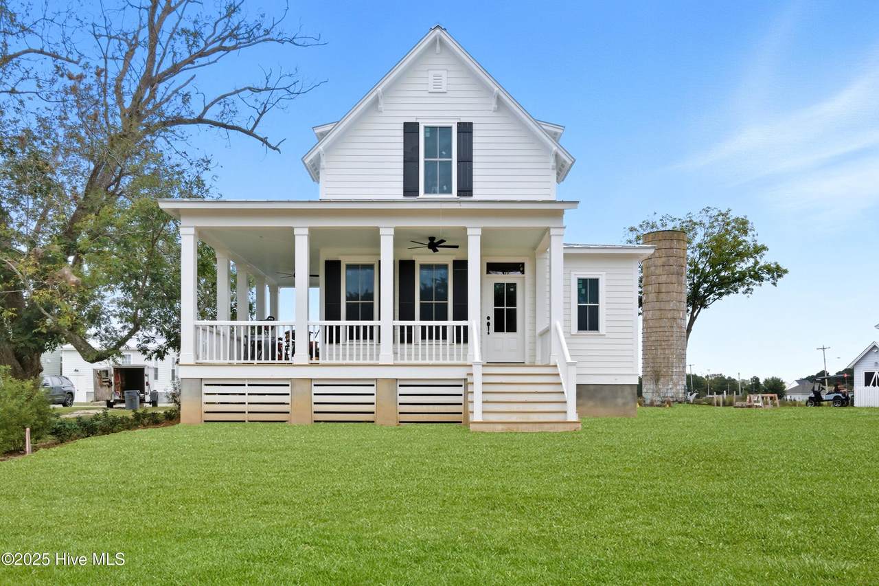 111 Stonewall Lane - Photo 1