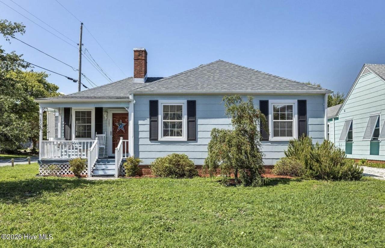 1501 Front Street - Photo 1
