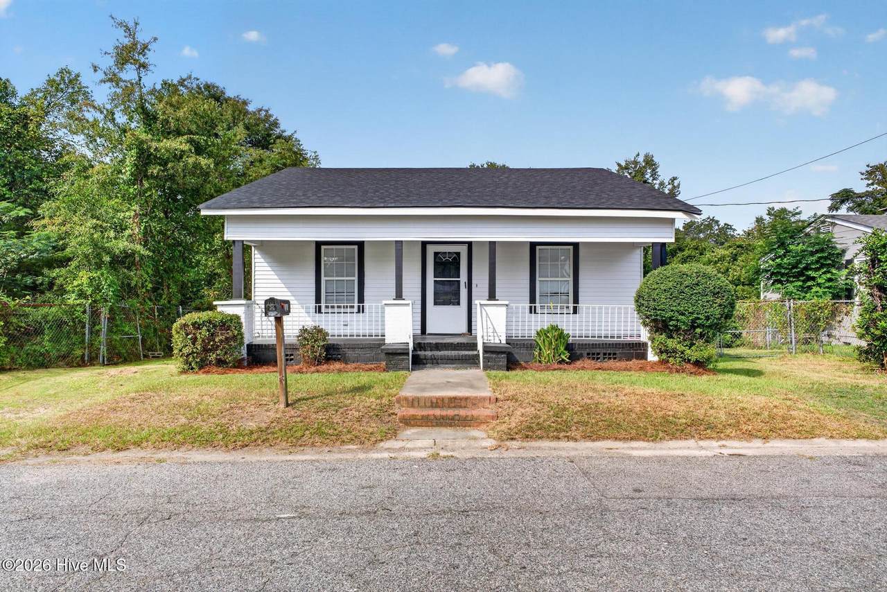 1426 Essie Mcintyre Boulevard - Photo 1