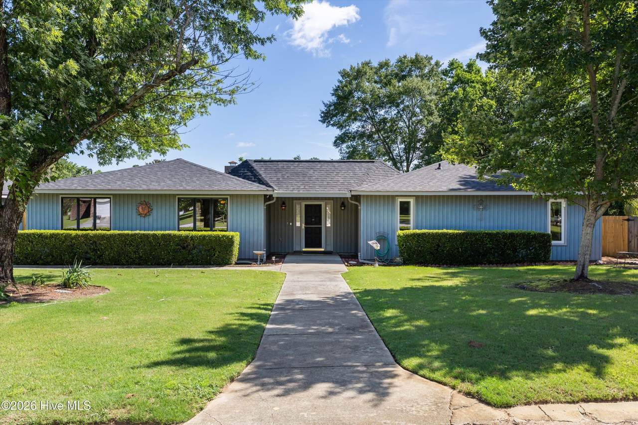 1603 Deerwood Drive - Photo 1