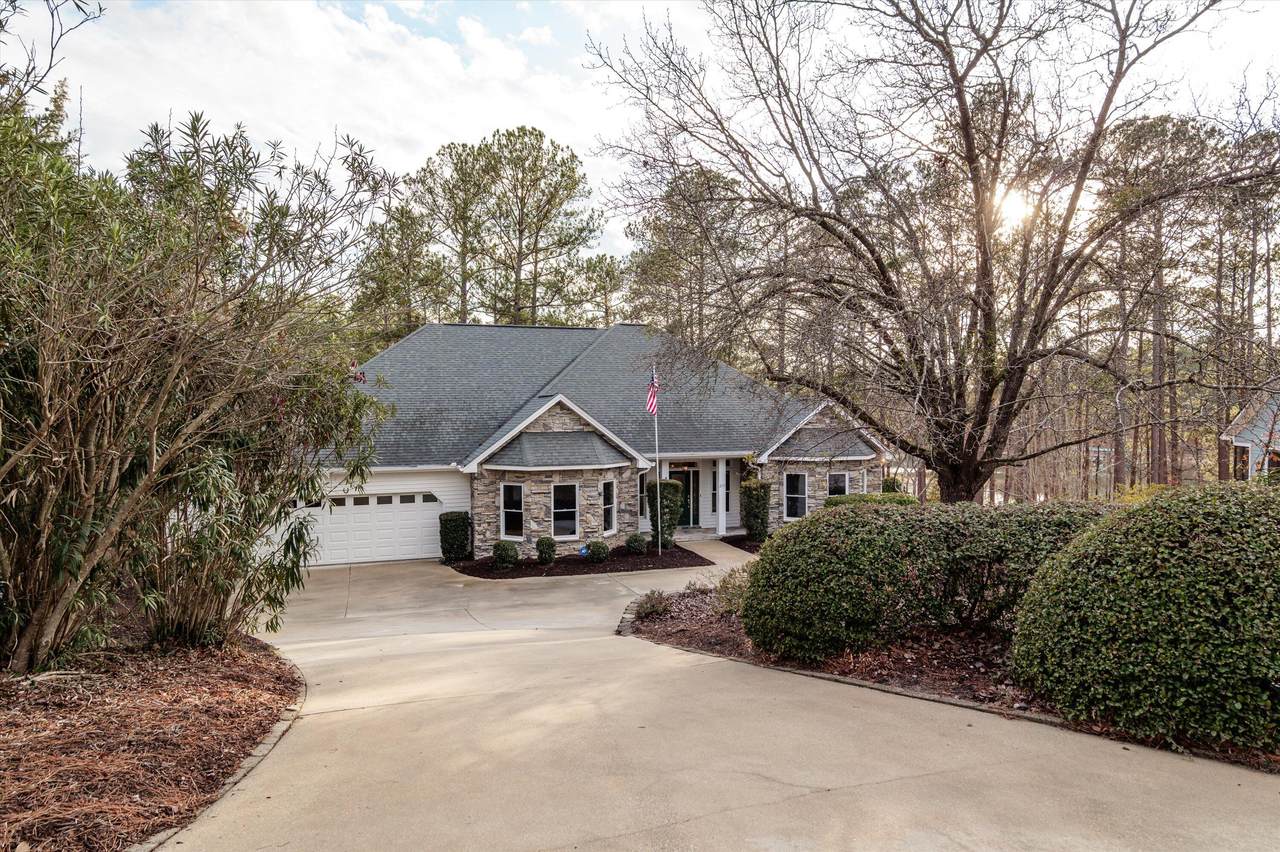 210 Daly Place - Photo 1