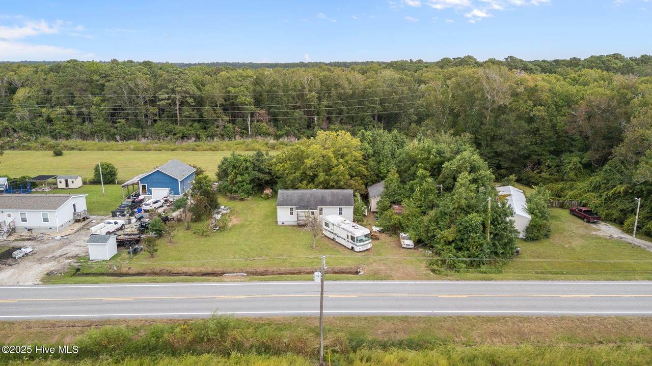 1522 Highway 101 - Photo 1