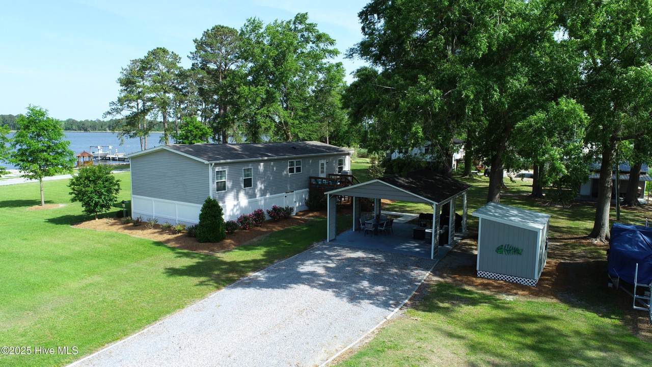 360 Bond Creek Road - Photo 1