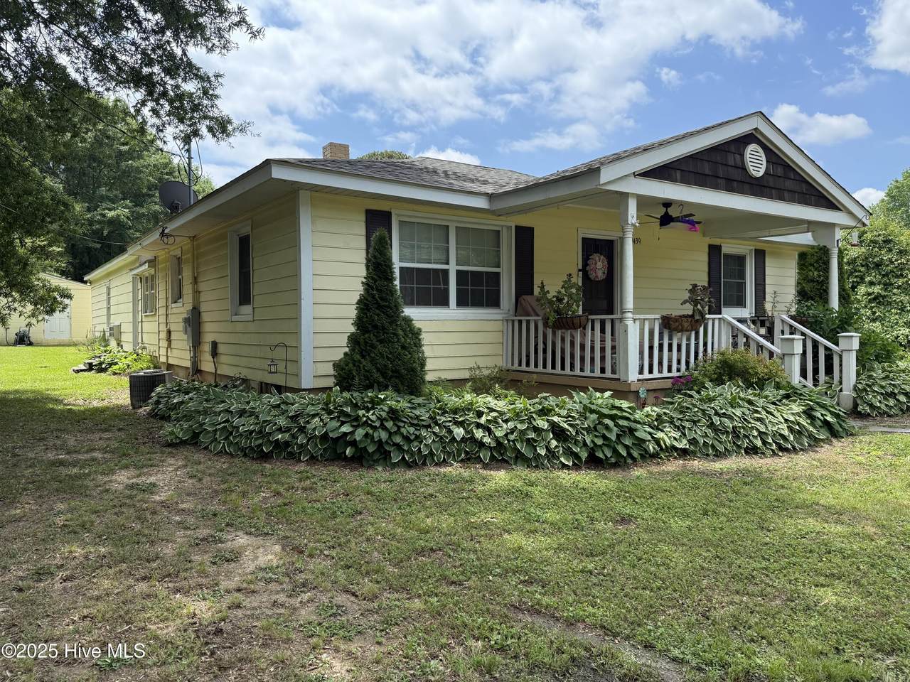 9439 Clayton Boulevard - Photo 1