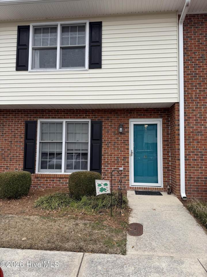 2700 Thackery Road - Photo 1