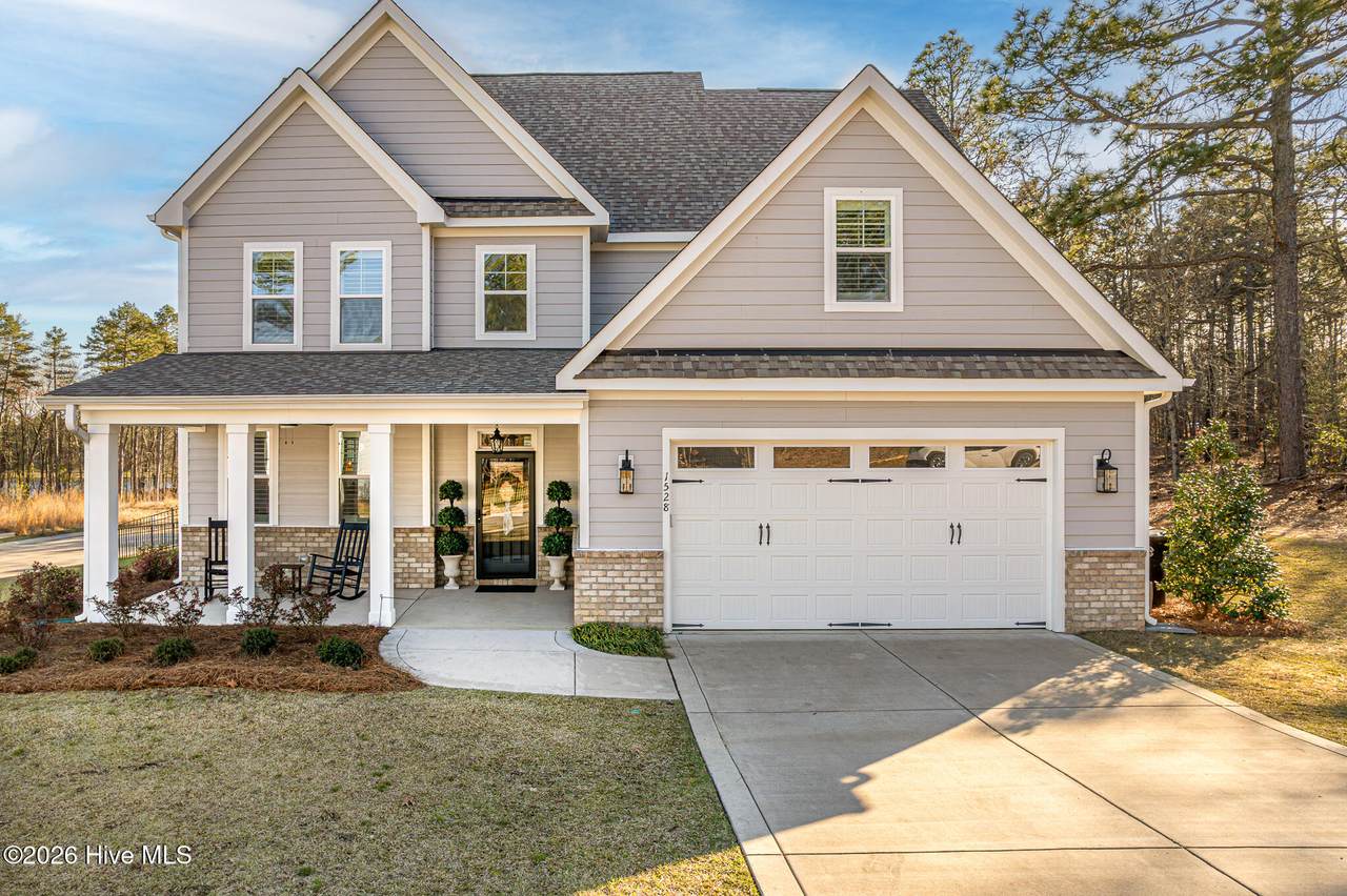 1528 Salters Lane - Photo 1