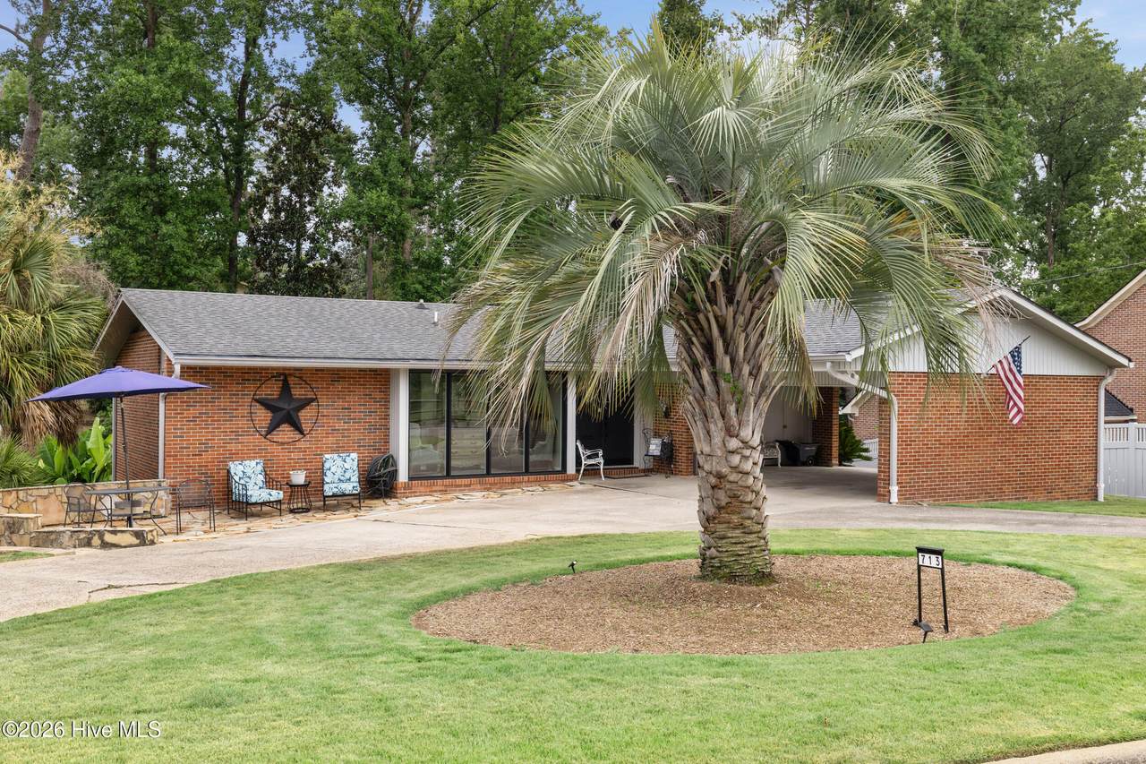 713 Brooks Drive - Photo 1