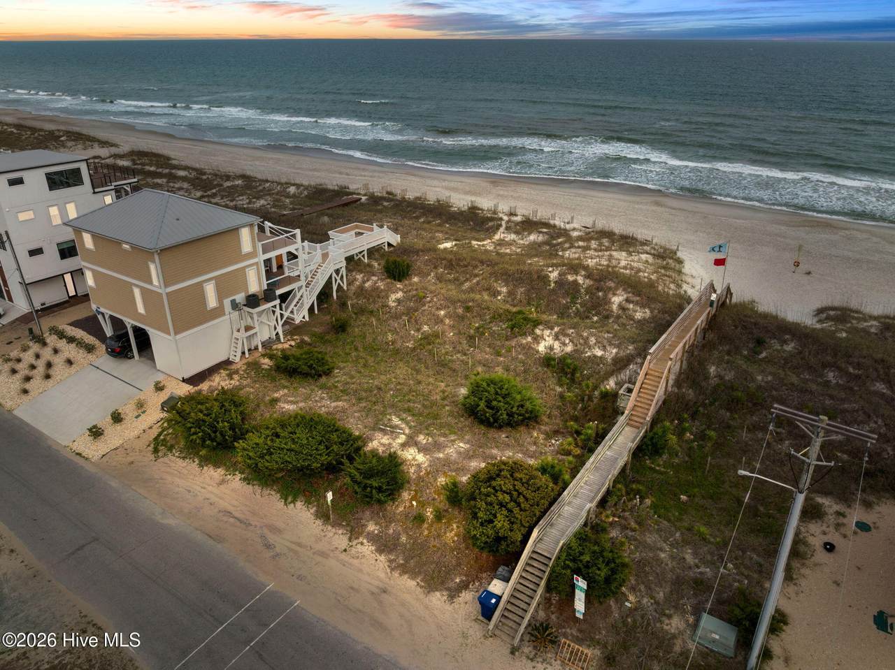 Lot Ocean Boulevard - Photo 1