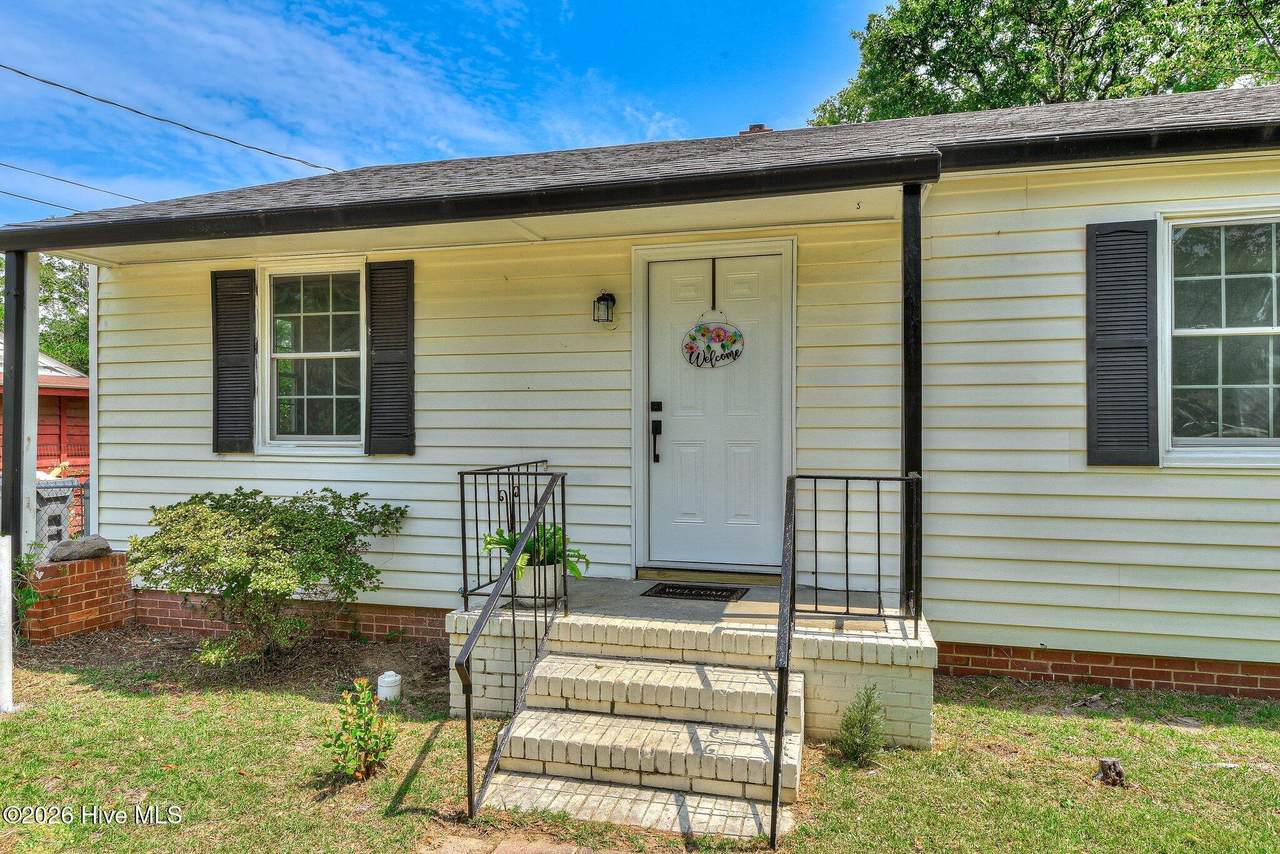 2529 Sheraton Drive - Photo 1