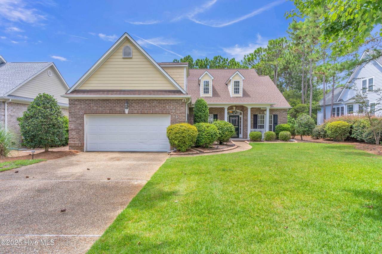 2904 Legends Drive - Photo 1