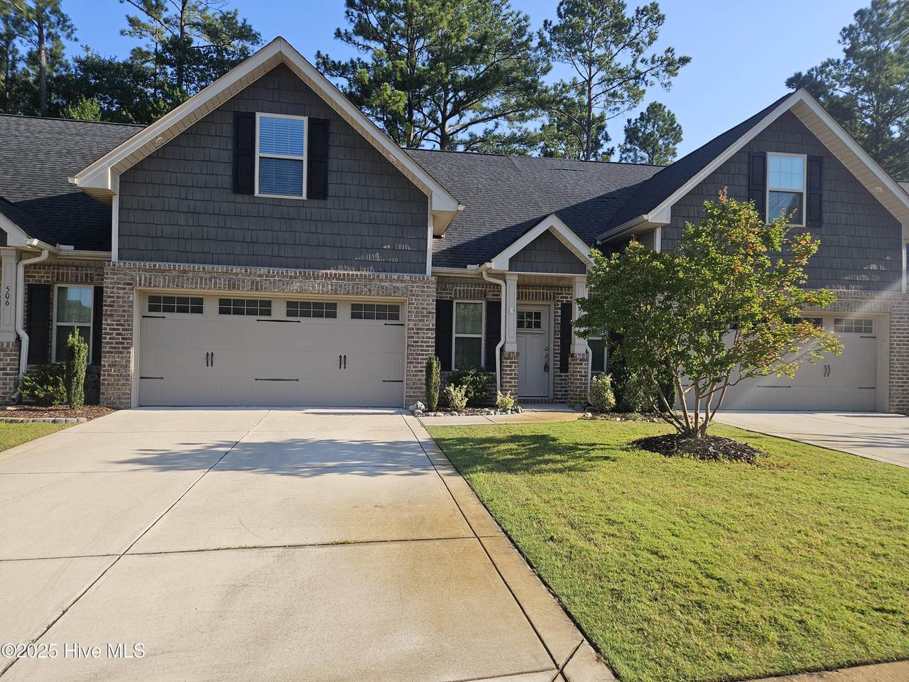 504 Niblick Circle - Photo 1