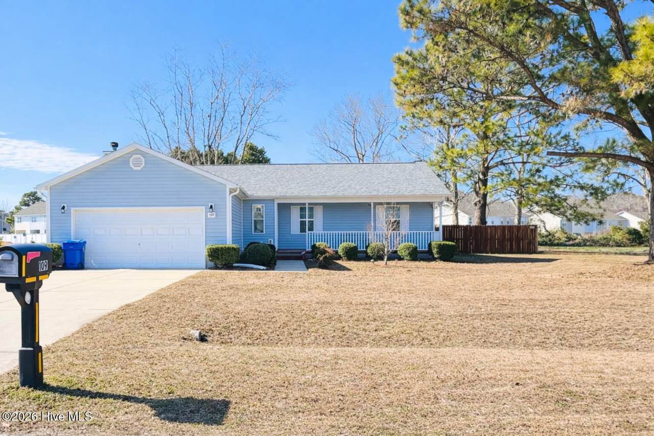 109 Lawndale Lane - Photo 1