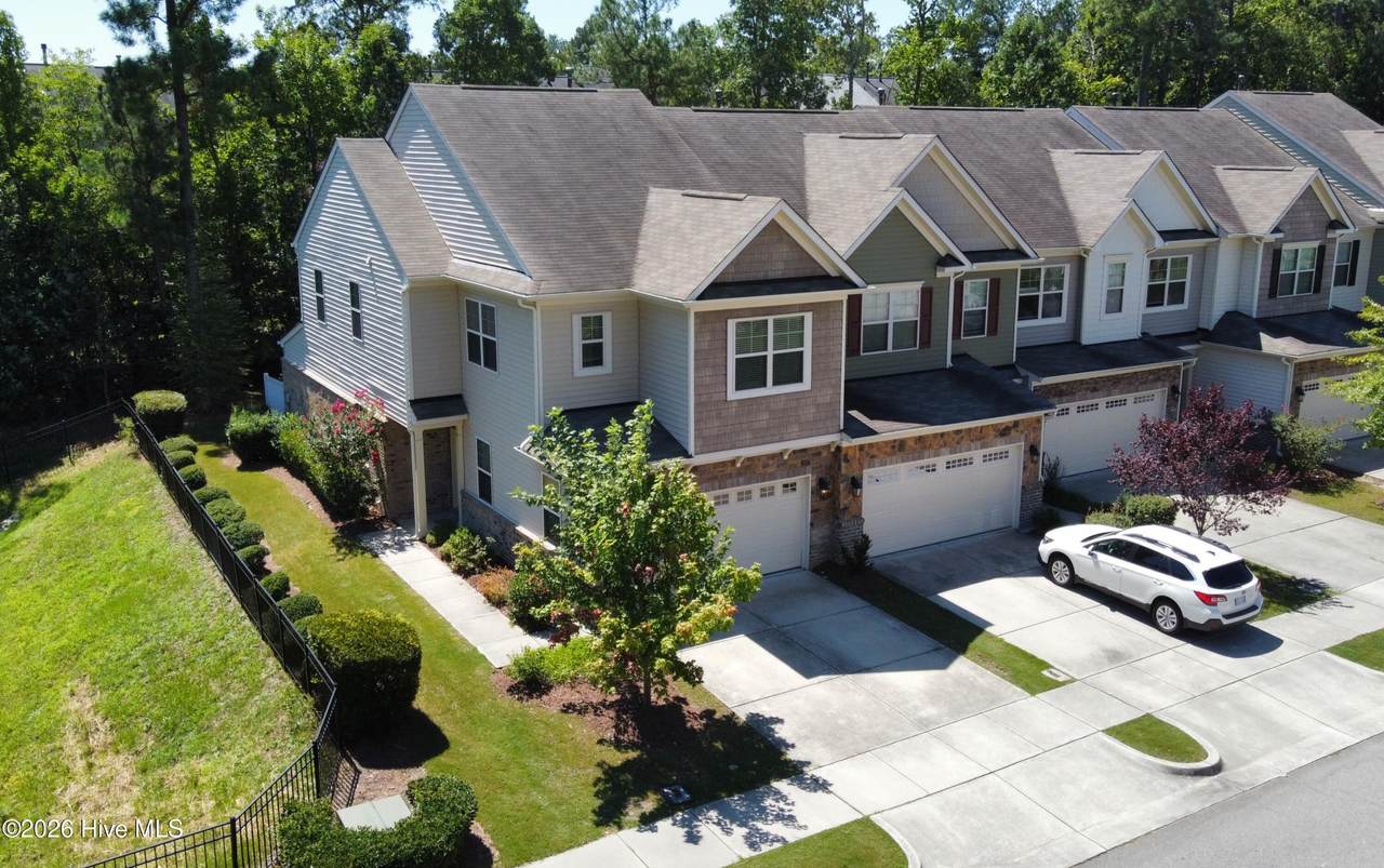 311 Scotlow Way - Photo 1