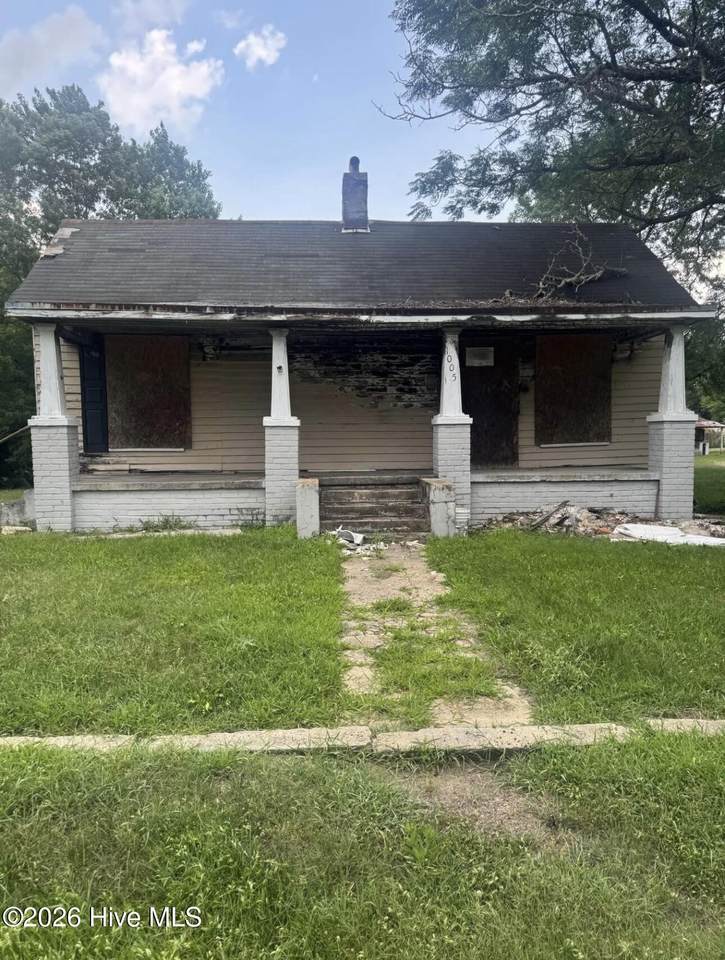 1005 Harriett Street - Photo 1
