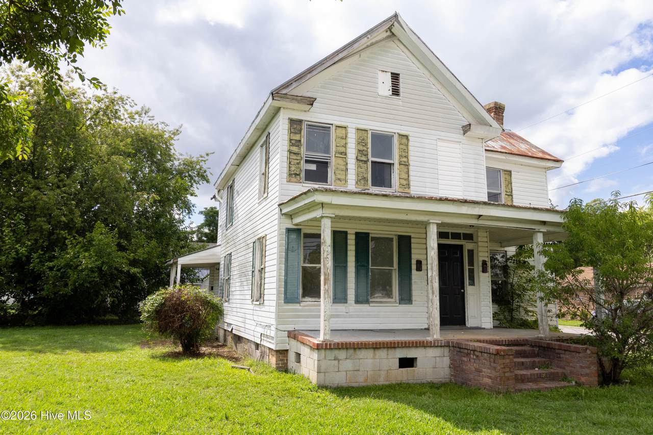 313 Oakum Street - Photo 1