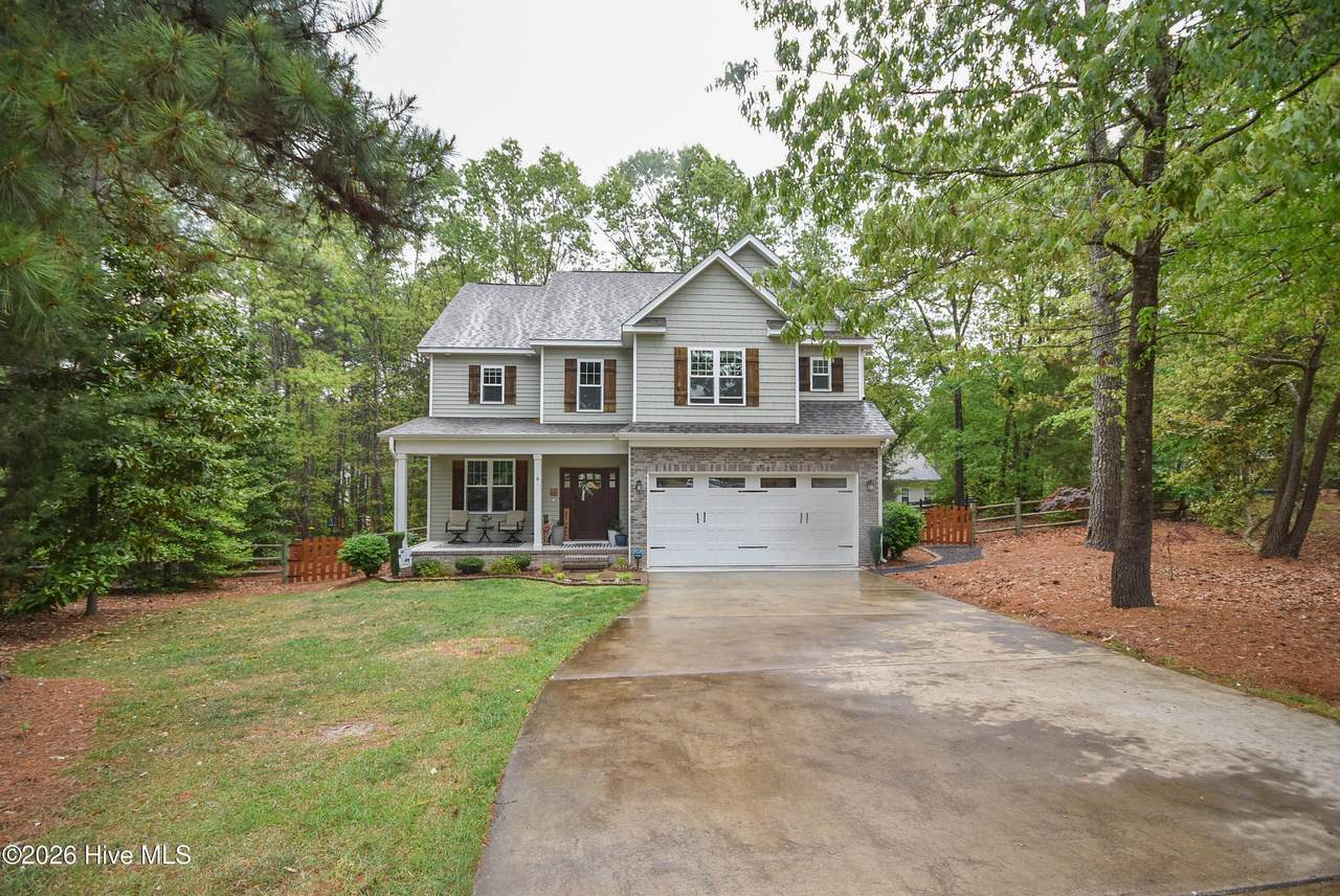 6 Starlit Court - Photo 1