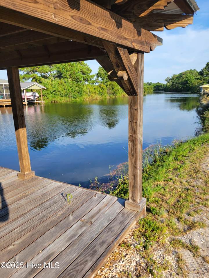 421 Bay Tree Drive - Photo 1