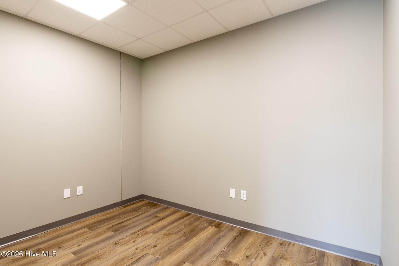 4542 Washington Road - Photo 1