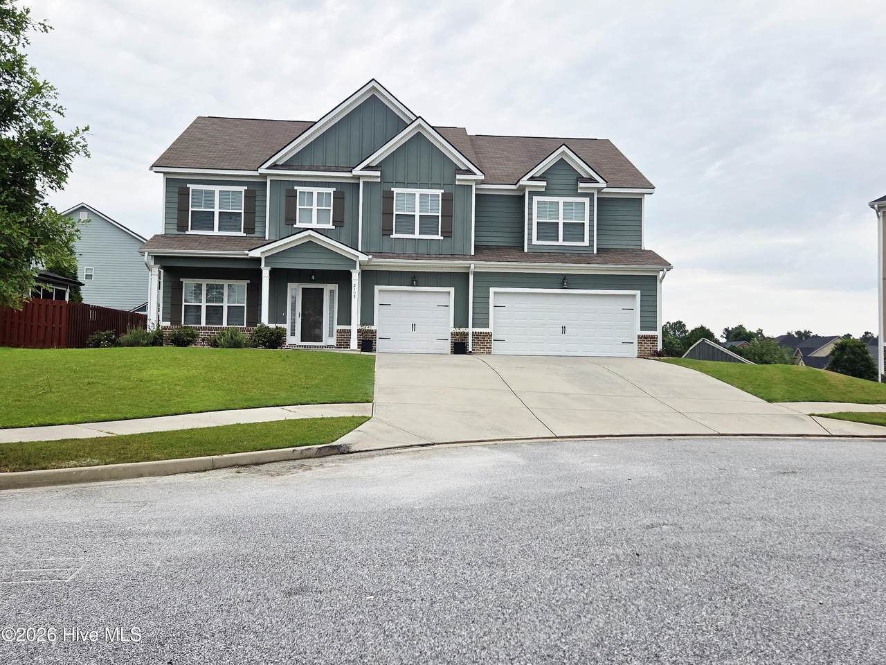 2105 Thornbury Cove - Photo 1