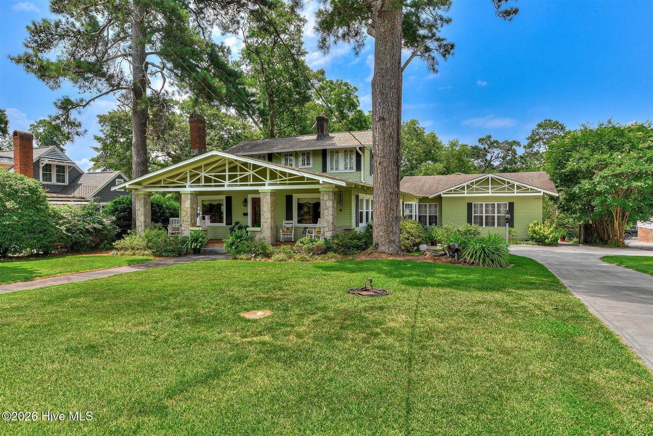 418 Robert Toombs Avenue - Photo 1