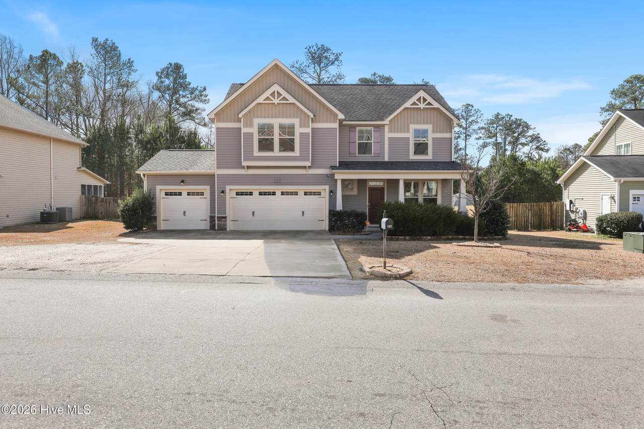 183 Coopers Creek Avenue - Photo 1