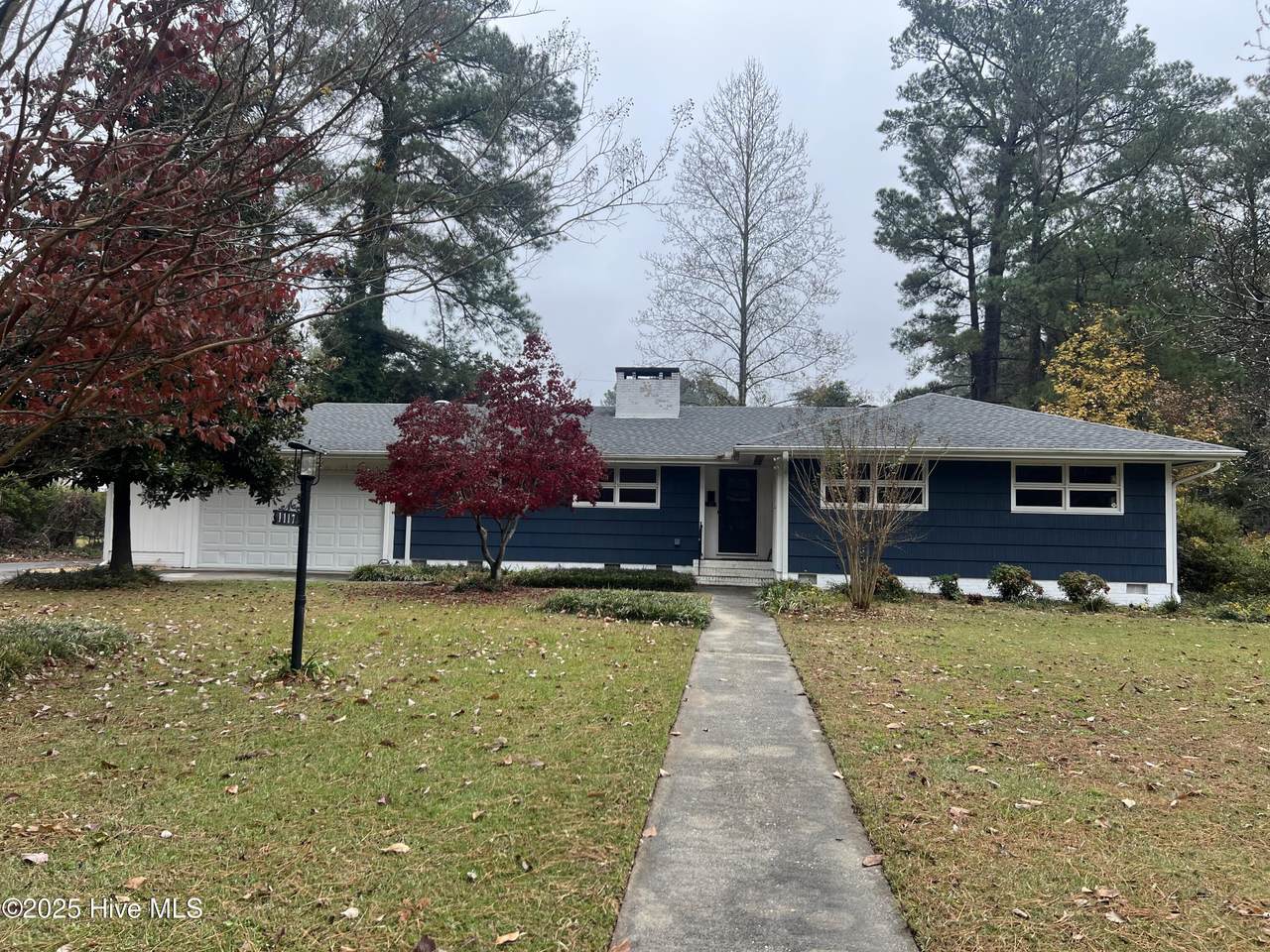 1117 1st Street - Photo 1